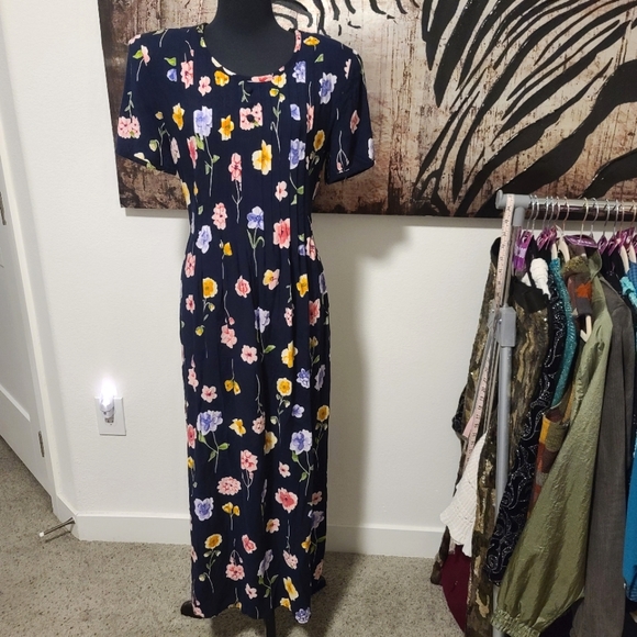 Jessica Howard Dresses & Skirts - Vintage 90s Jessica Howard floral